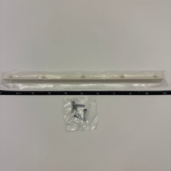 Replacement Bracket for Petsafe 5 Hole Dog Cat Pet Door Flap* - Picture 1 of 3